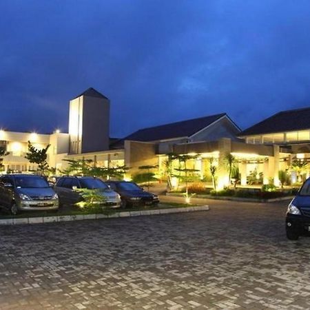 Green Valley Resort Purwokerto Exteriér fotografie